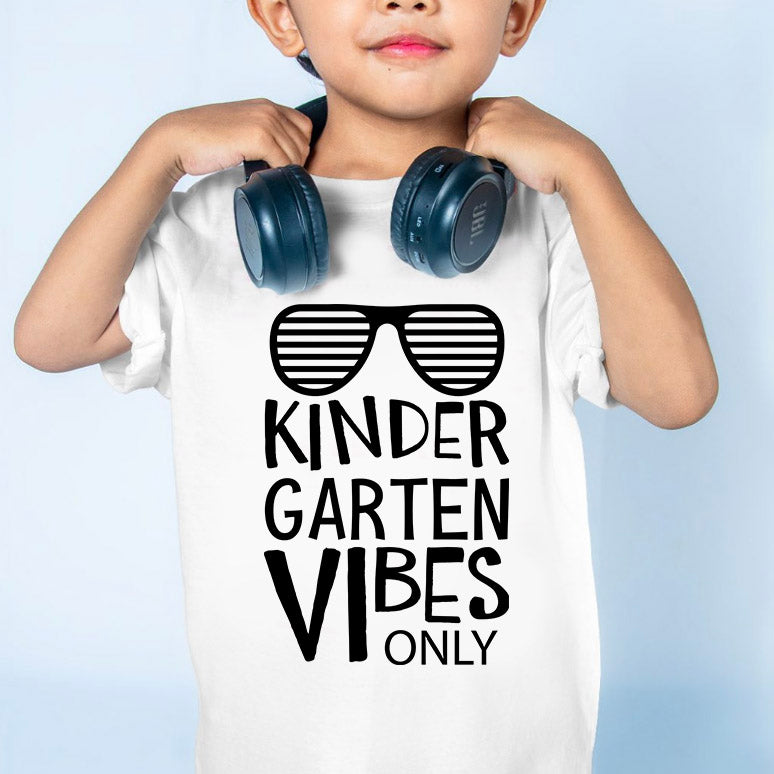 Back to School Kinder Vibes T-Shirt